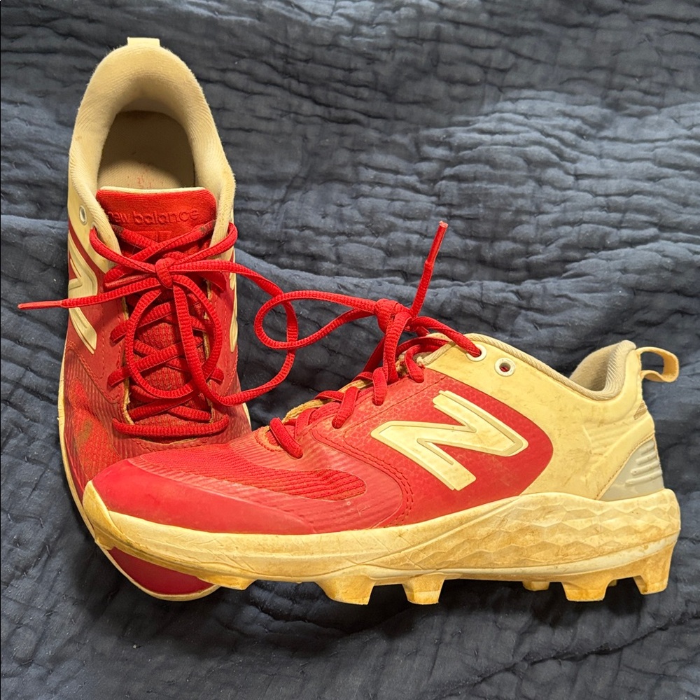 New Balance Baseball/Softball Cleats, W 8.5/ M 7- Pretty Good Condition